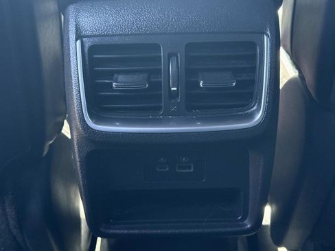 Used 2023 INFINITI QX50 Sport FWD image 18