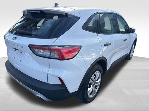 Used 2020 Ford Escape S image 4