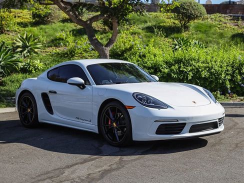 Used 2018 Porsche 718 Cayman S RWD image 7