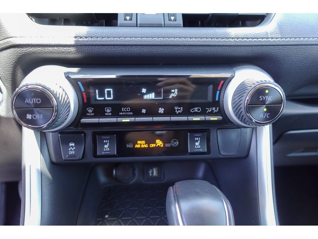 Certified 2025 Toyota RAV4 XLE Premium w/ Weather Package AWD/4WD image 21
