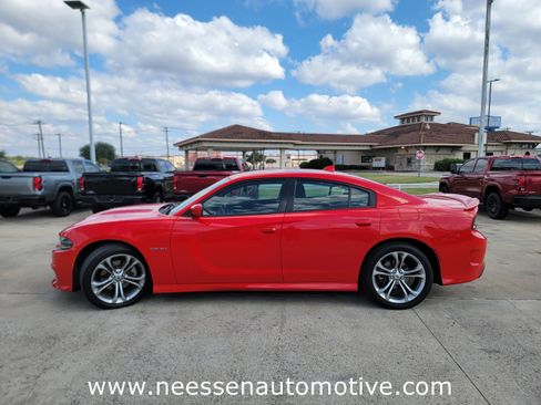 Used 2021 Dodge Charger R/T image 4