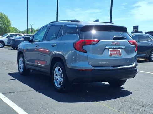 Used 2020 GMC Terrain SLE w/ Driver Convenience Package AWD/4WD image 6