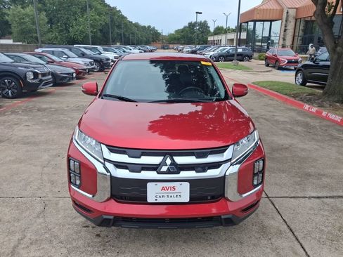 Used 2025 Mitsubishi Outlander Sport SE AWD/4WD image 5