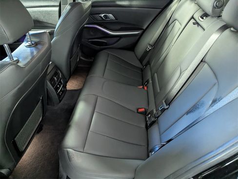 Used 2019 BMW 330i xDrive Sedan w/ Driving Assistance Package image 15