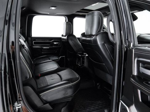Used 2019 RAM 3500 Laramie AWD/4WD image 37