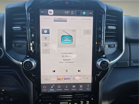 Used 2025 RAM 2500 Big Horn image 29