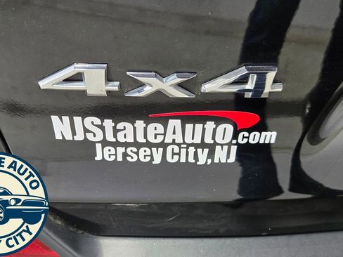 Used 2019 Jeep Cherokee Limited w/ Trailer Tow Group image 34