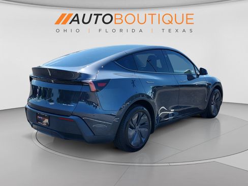 Used 2026 Tesla Model Y Long Range AWD/4WD image 5