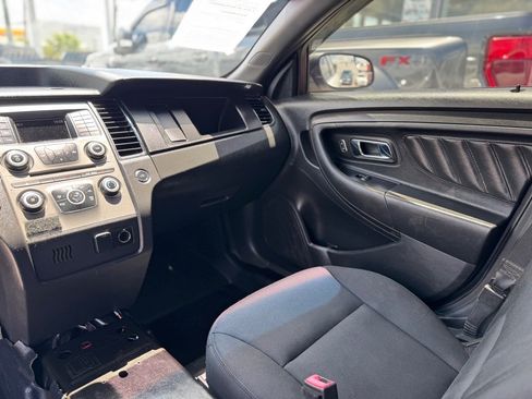 Used 2017 Ford Taurus Police Interceptor AWD image 15