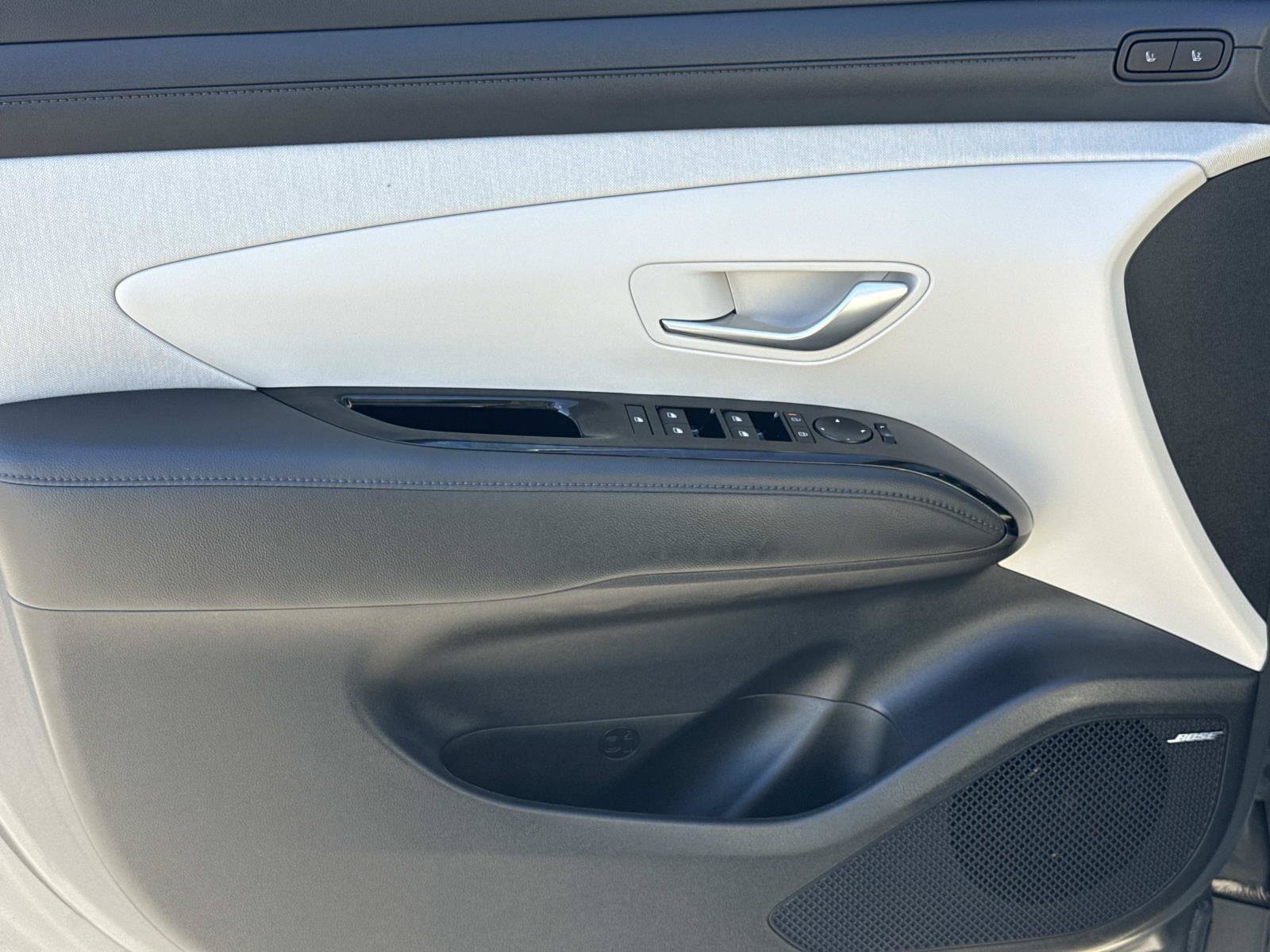 New 2026 Hyundai Tucson Limited AWD/4WD image 9