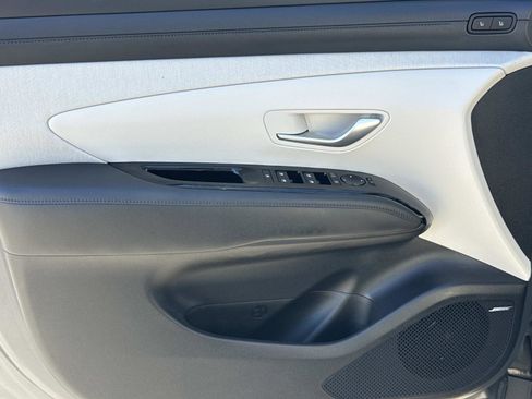 New 2026 Hyundai Tucson Limited image 9