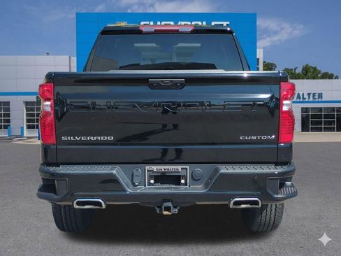 Used 2024 Chevrolet Silverado 1500 Custom Trail Boss AWD/4WD image 5
