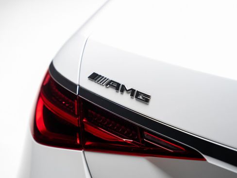 Used 2025 Mercedes-Benz S 63 AMG S image 33