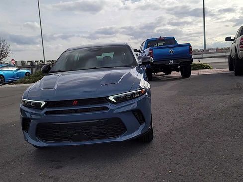 Used 2024 Dodge Hornet R/T w/ Tech Pack w/o Parking AWD/4WD image 3