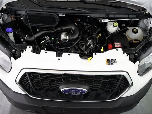 Used 2024 Ford Transit 250 Low Roof w/ Exterior Upgrade Package image 32