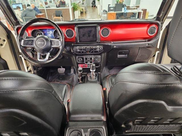 Used 2022 Jeep Gladiator Rubicon w/ Cold Weather Group AWD/4WD image 9