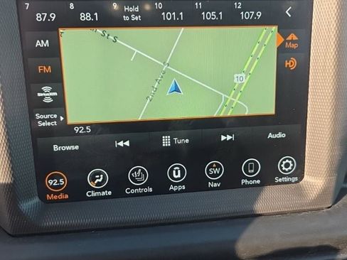 Used 2022 Jeep Gladiator Mojave w/ Cold Weather Group image 16