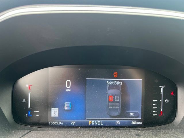 Used 2024 Ford Escape ST-Line w/ Tech Pack #1 AWD/4WD image 16