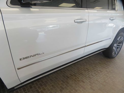 Used 2018 GMC Yukon XL Denali w/ Denali Ultimate Package AWD/4WD image 87