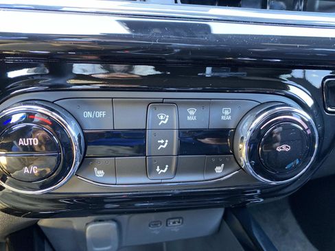 New 2026 Chevrolet Trax RS w/ Driver Confidence Package FWD image 12