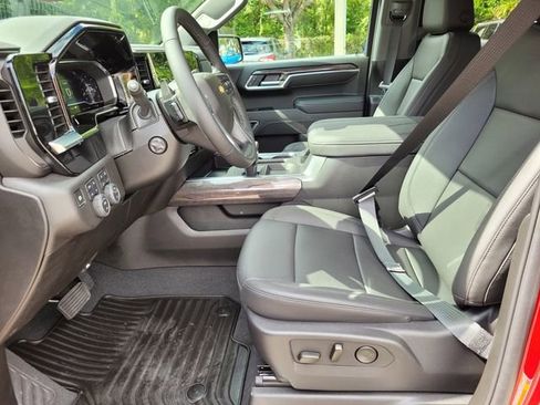 New 2025 Chevrolet Silverado 1500 LTZ w/ LTZ Convenience Package II image 14