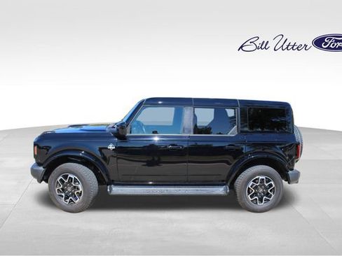 Used 2025 Ford Bronco Outer Banks AWD/4WD image 8