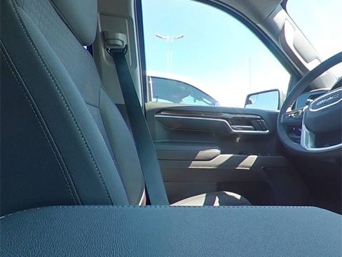 New 2026 GMC Sierra 1500 SLE image 28