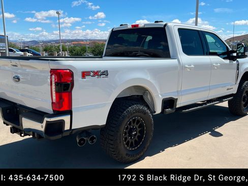 Used 2026 Ford F250 Lariat w/ FX4 Off-Road Package AWD/4WD image 5