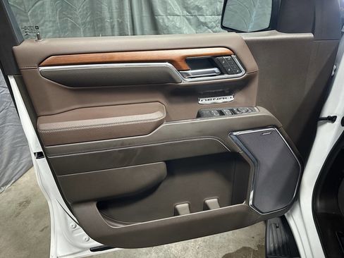 Used 2023 GMC Sierra 1500 Denali w/ Technology Package image 15