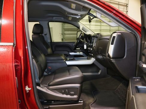 Used 2018 Chevrolet Silverado 2500 LTZ w/ Duramax Plus Package image 26