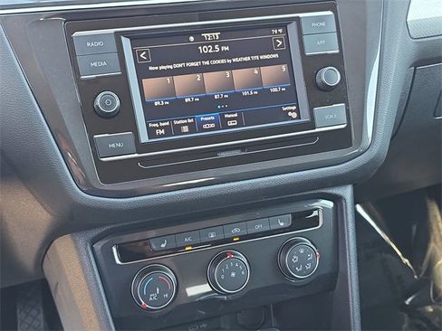 Certified 2022 Volkswagen Tiguan S image 19