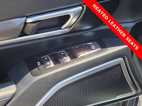 Used 2024 Kia Telluride S FWD image 15