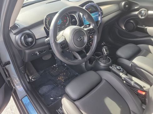 Used 2023 MINI Cooper S image 17
