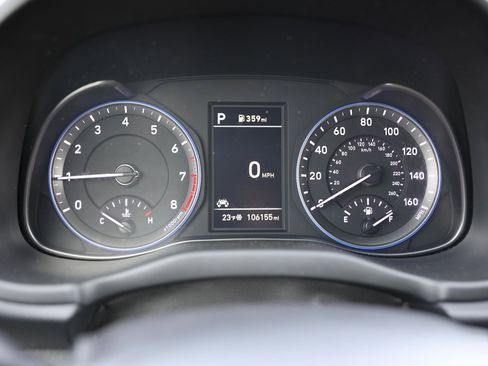 Used 2021 Hyundai Kona Night image 41