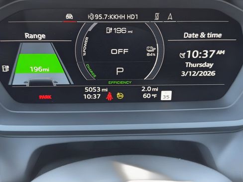 Used 2024 Audi Q4 e-tron Premium Plus image 23