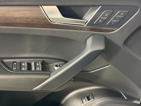 Certified 2023 Audi Q5 2.0T Premium w/ Convenience Package AWD/4WD image 13