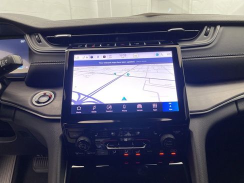 New 2025 Jeep Grand Cherokee Limited w/ Luxury Tech Group II image 15