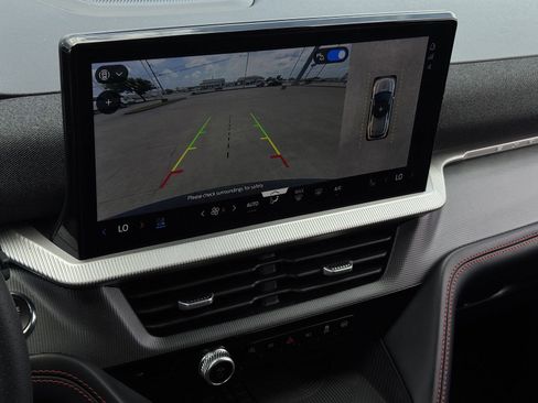Certified 2025 Ford Explorer ST AWD/4WD image 19