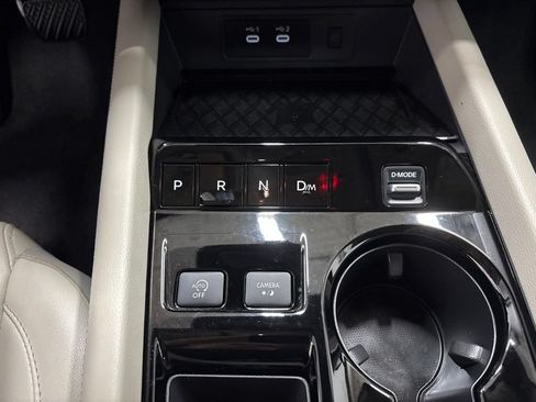 Used 2025 Nissan Murano SV AWD/4WD image 20