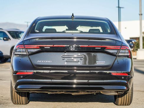 New 2025 Honda Accord Touring image 7