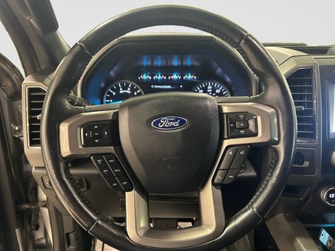 Used 2021 Ford Expedition XLT RWD image 10