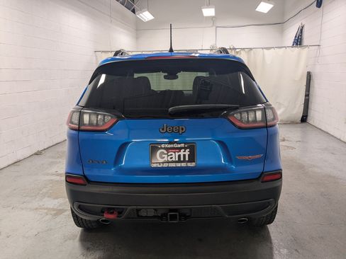 Used 2022 Jeep Cherokee Trailhawk w/ Comfort/Convenience Group AWD/4WD image 8