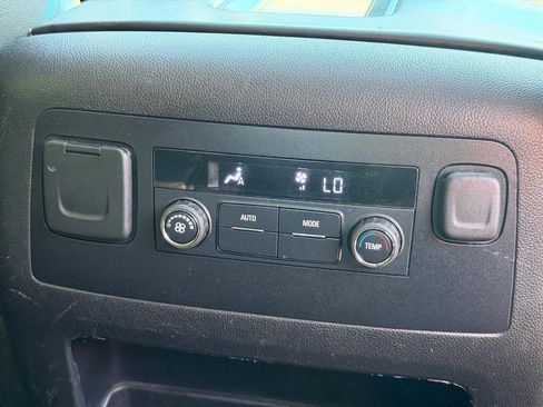 Used 2017 Chevrolet Tahoe LT AWD/4WD image 15