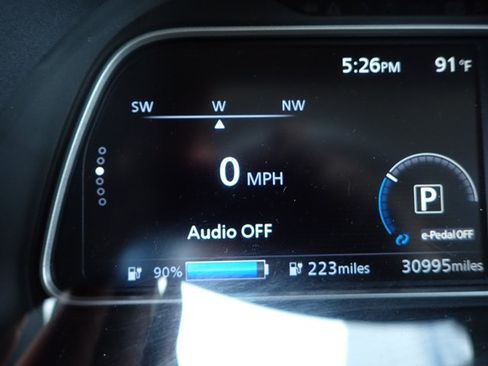 Used 2025 Nissan Leaf SV Plus FWD image 26