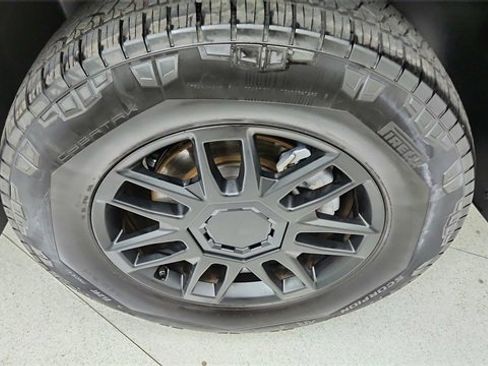 Used 2024 Tesla Cybertruck AWD Crew Cab image 54