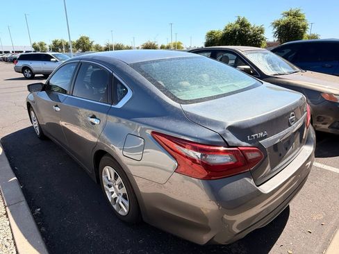 Used 2018 Nissan Altima 2.5 S w/ S Convenience Package FWD image 6
