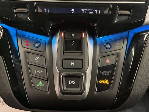 Used 2025 Honda Odyssey Touring image 26