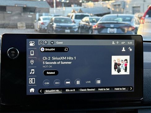 New 2025 Honda Prologue EX image 12