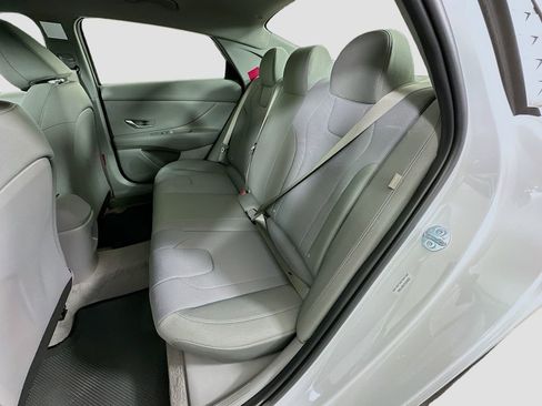 New 2026 Hyundai Elantra SE w/ Cargo Package image 16