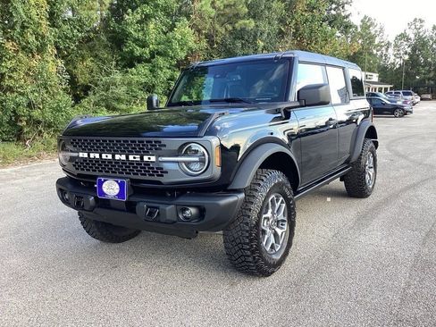 New 2025 Ford Bronco Badlands AWD/4WD image 3